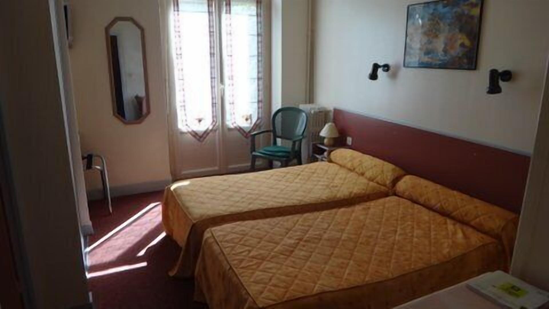 Hotel Au Val Dore La Bourboule Eksteriør bilde