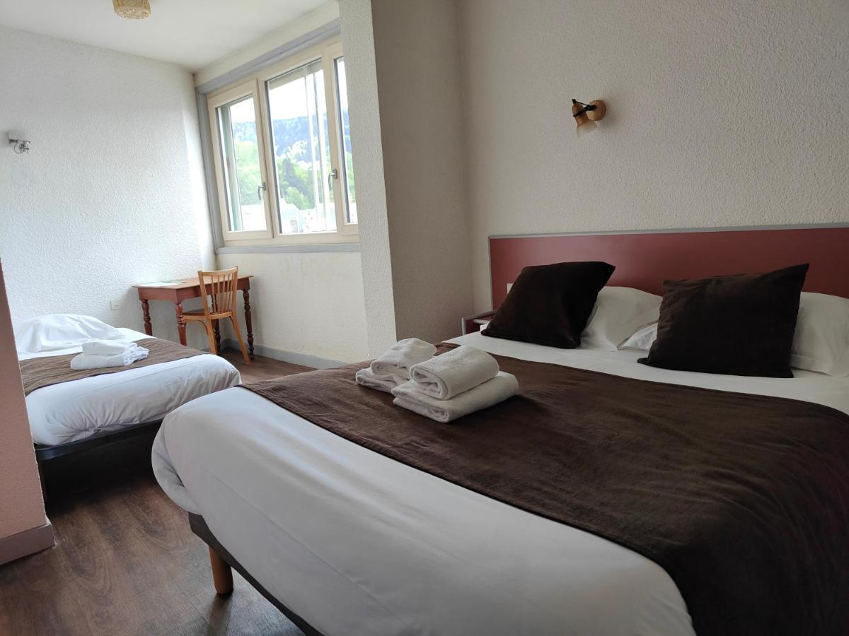 Hotel Au Val Dore La Bourboule Eksteriør bilde